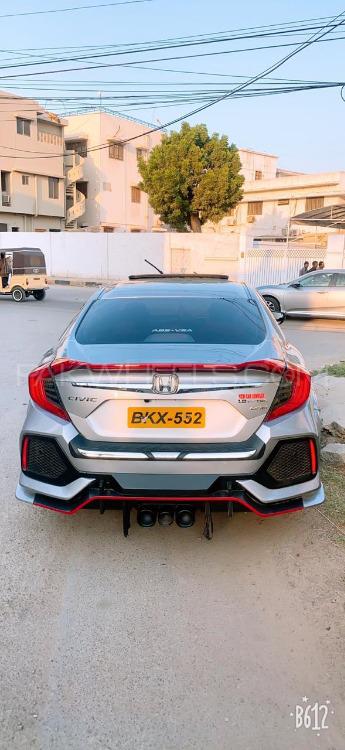 Honda Civic - 2017  Honda Civic - 2017  Image-4