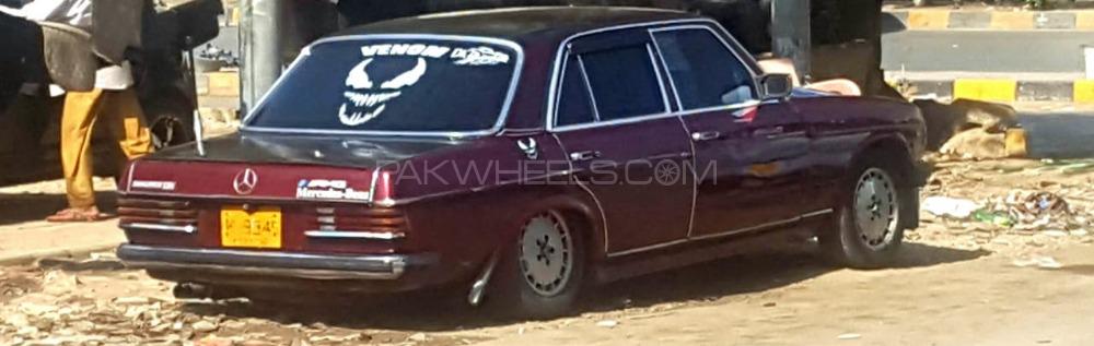 Mercedes Benz 250 D - 1984  Mercedes Benz 250 D - 1984  Image-4