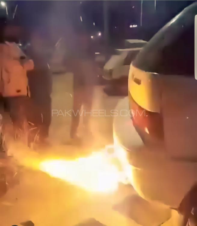 Suzuki Cultus - 2007  Suzuki Cultus - 2007  Image-4