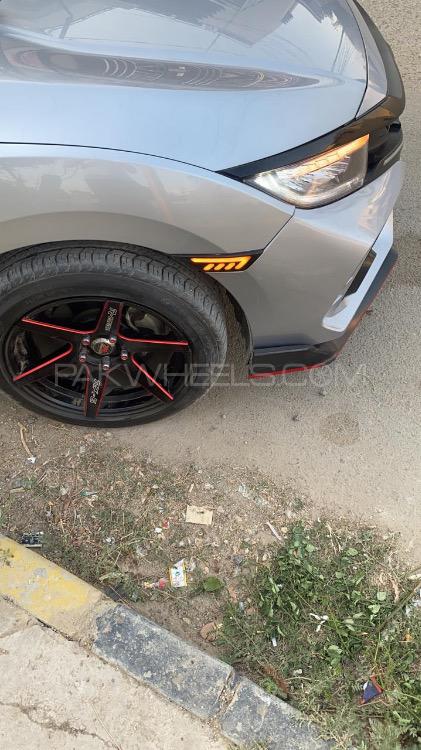 Honda Civic - 2017  Honda Civic - 2017  Image-5