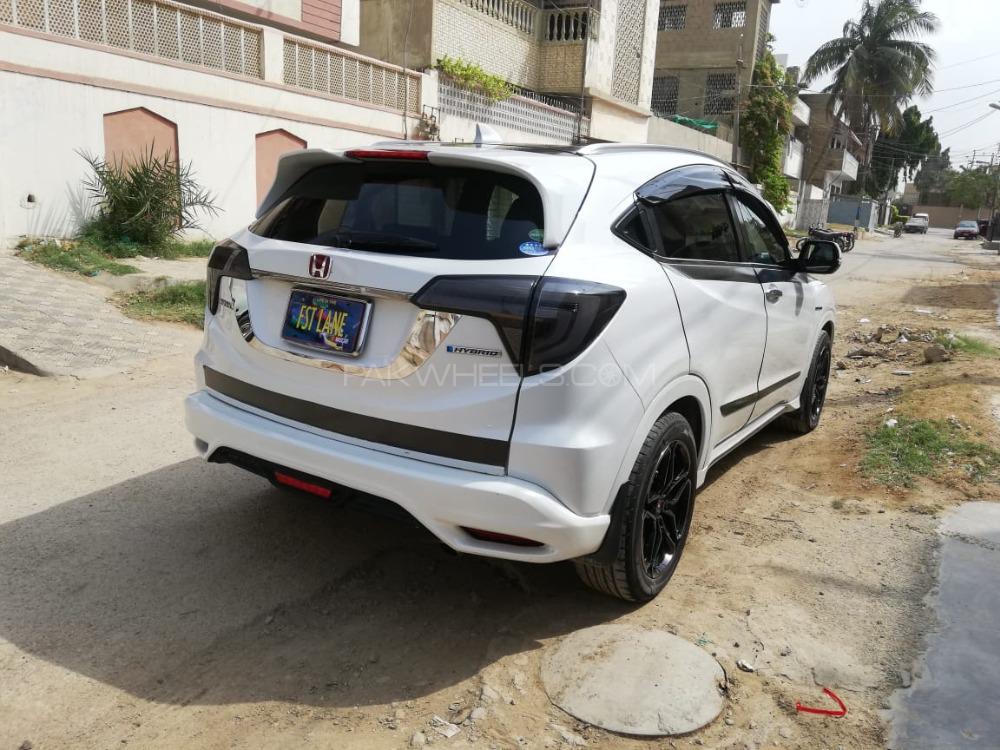 Honda Vezel - 2018  Honda Vezel - 2018  Image-2