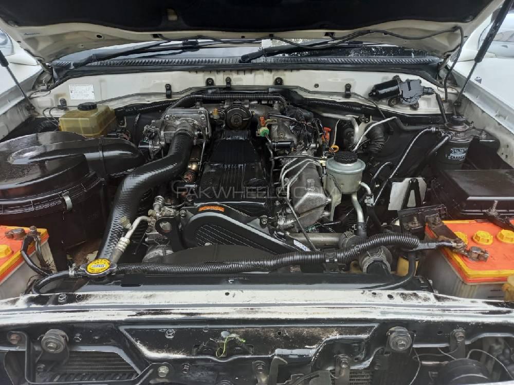 Toyota Land Cruiser 2003 for Sale in Gujranwala Toyota Land Cruiser 2003 for Sale in Gujranwala Image-13