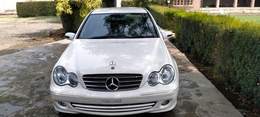Mercedes Benz C Class 2006 for Sale in Peshawar Mercedes Benz C Class 2006 for Sale in Peshawar Image-2