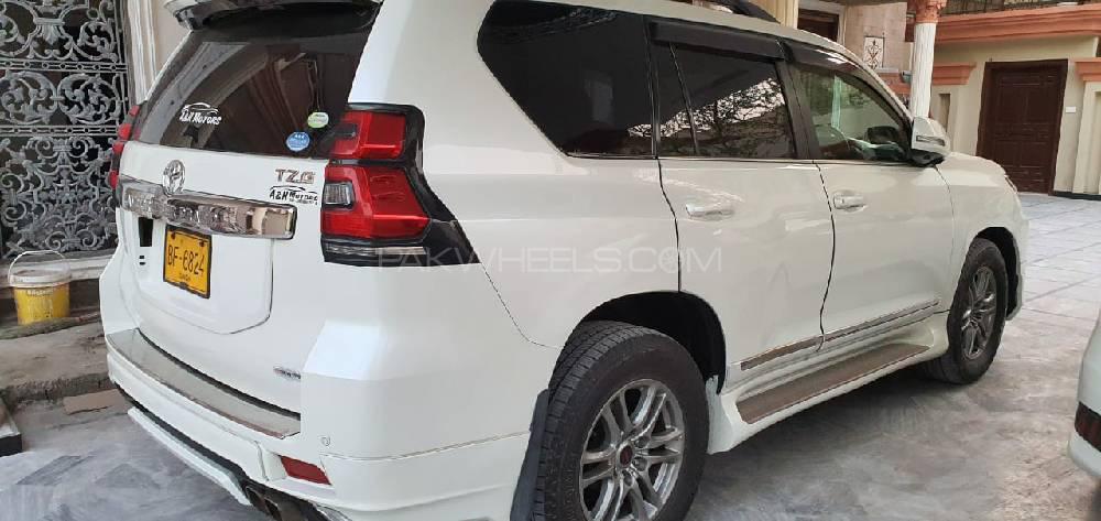 Toyota Prado 2009 for Sale in Multan Toyota Prado 2009 for Sale in Multan Image-3