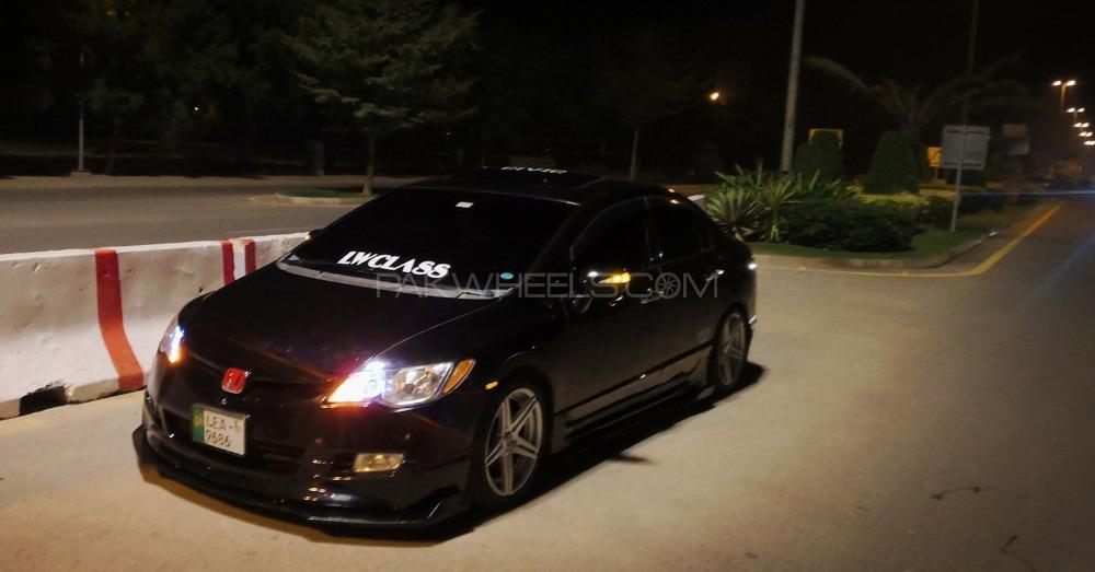Honda Civic - 2009  Honda Civic - 2009  Image-3