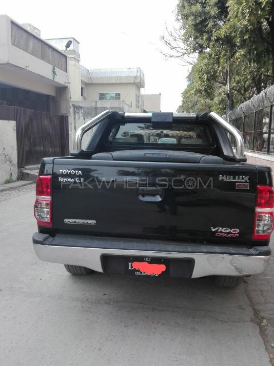 Toyota Hilux 2015 for Sale in Rawalpindi Toyota Hilux 2015 for Sale in Rawalpindi Image-4