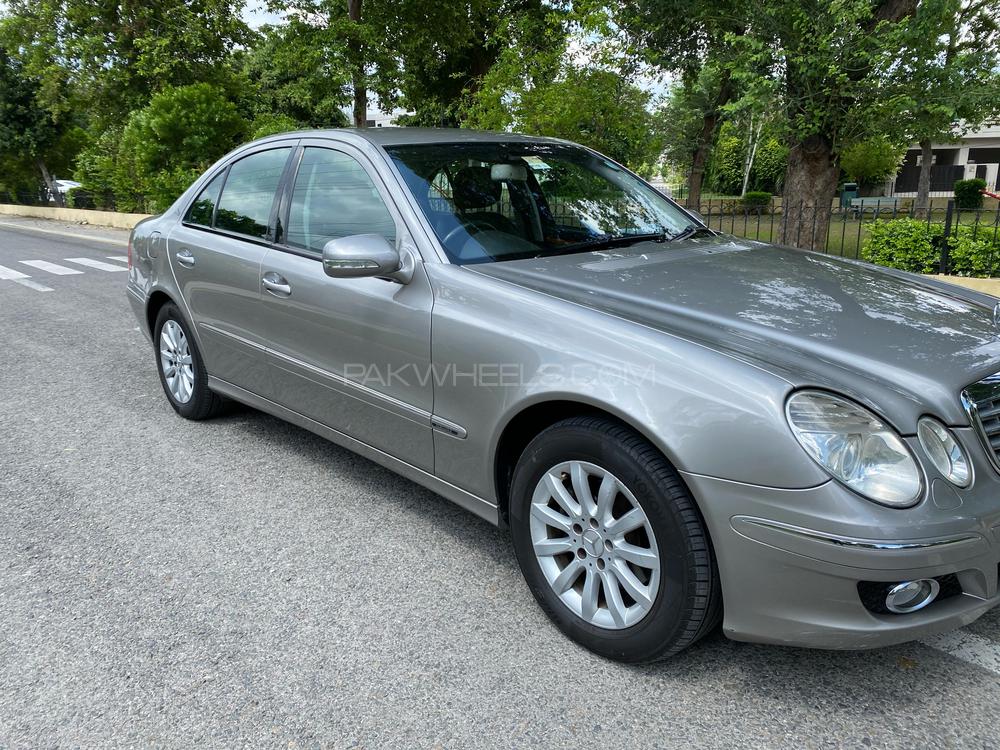 Mercedes Benz E Class 2007 for Sale in Lahore Mercedes Benz E Class 2007 for Sale in Lahore Image-2