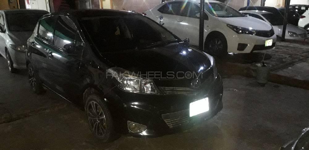 Toyota Vitz 2013 for Sale in Faisalabad Image-1