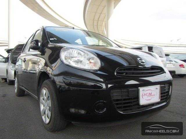Nissan March 2011 for Sale in Karachi Image-1