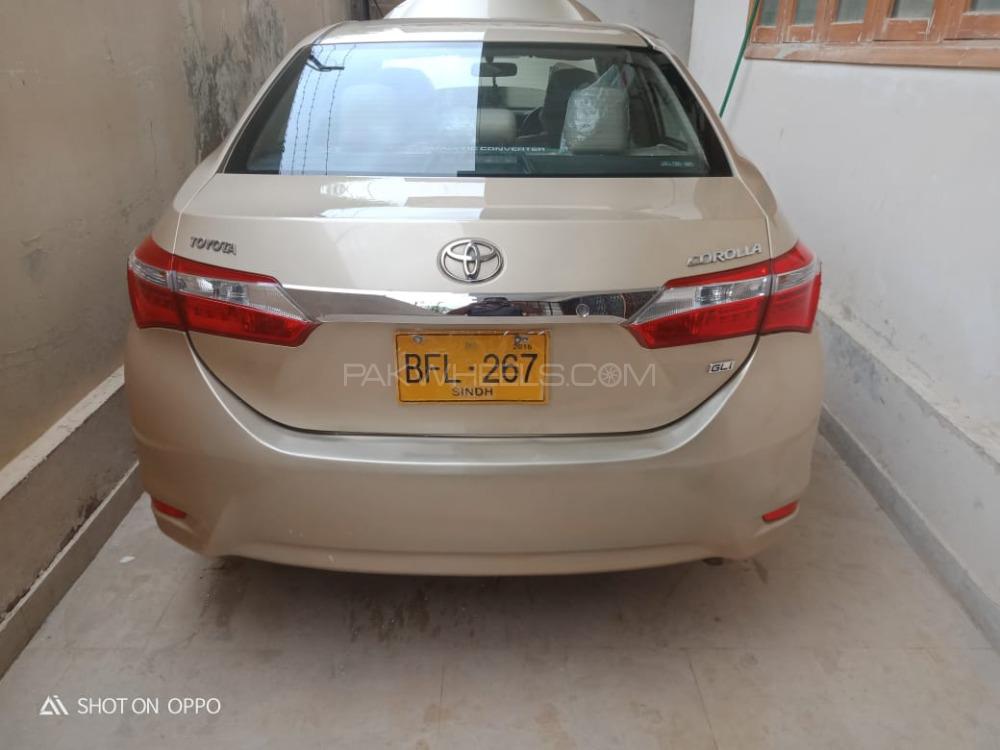 Toyota Corolla 2016 for Sale in Karachi Image-1