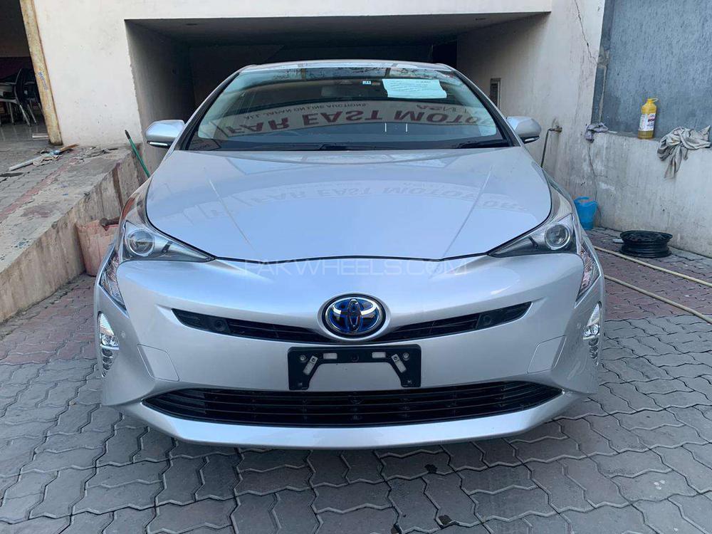 Toyota Prius 2017 for Sale in Gujranwala Image-1