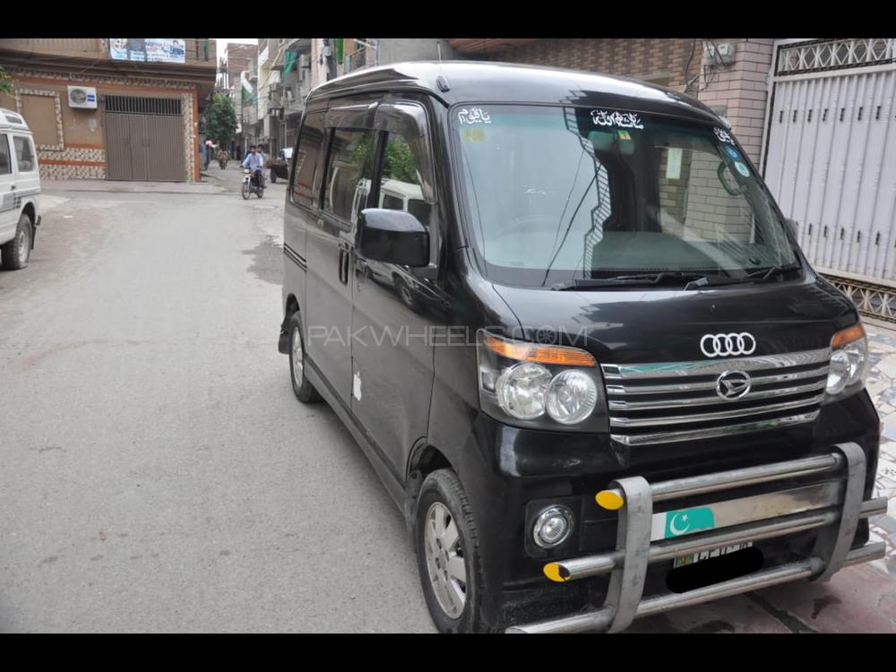 Daihatsu Atrai Wagon 2013 for Sale in Lahore Daihatsu Atrai Wagon 2013 for Sale in Lahore Image-3