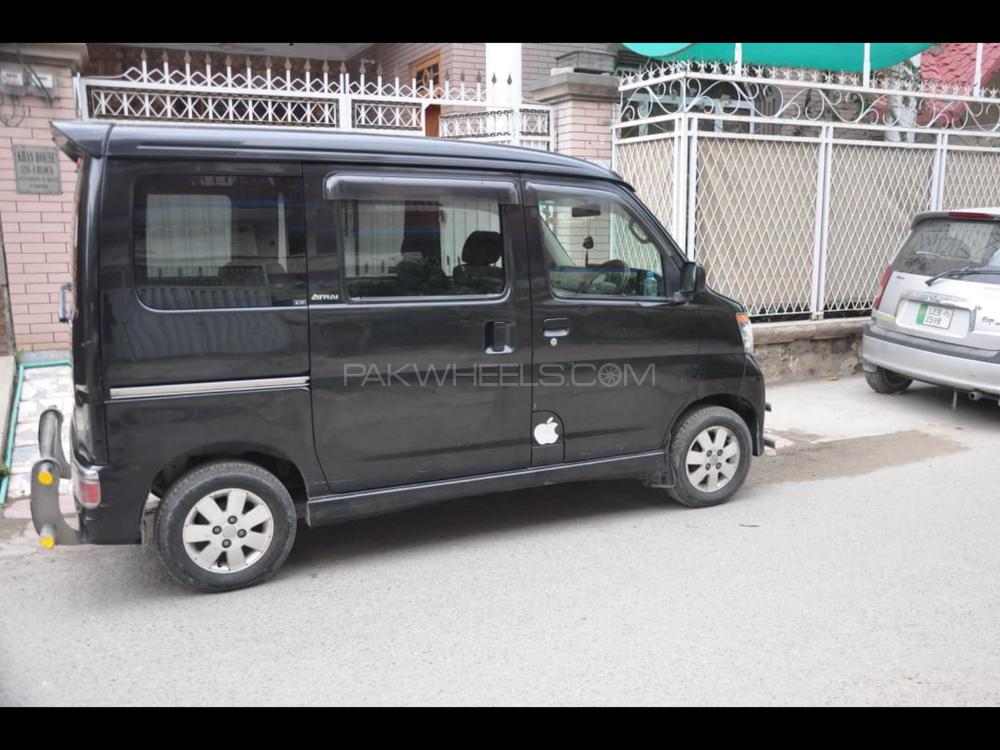 Daihatsu Atrai Wagon 2013 for Sale in Lahore Daihatsu Atrai Wagon 2013 for Sale in Lahore Image-10