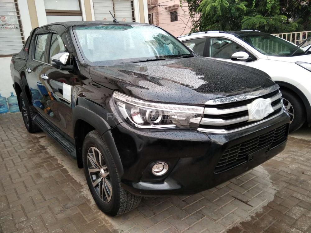 Toyota Hilux 2020 for Sale in Karachi Image-1