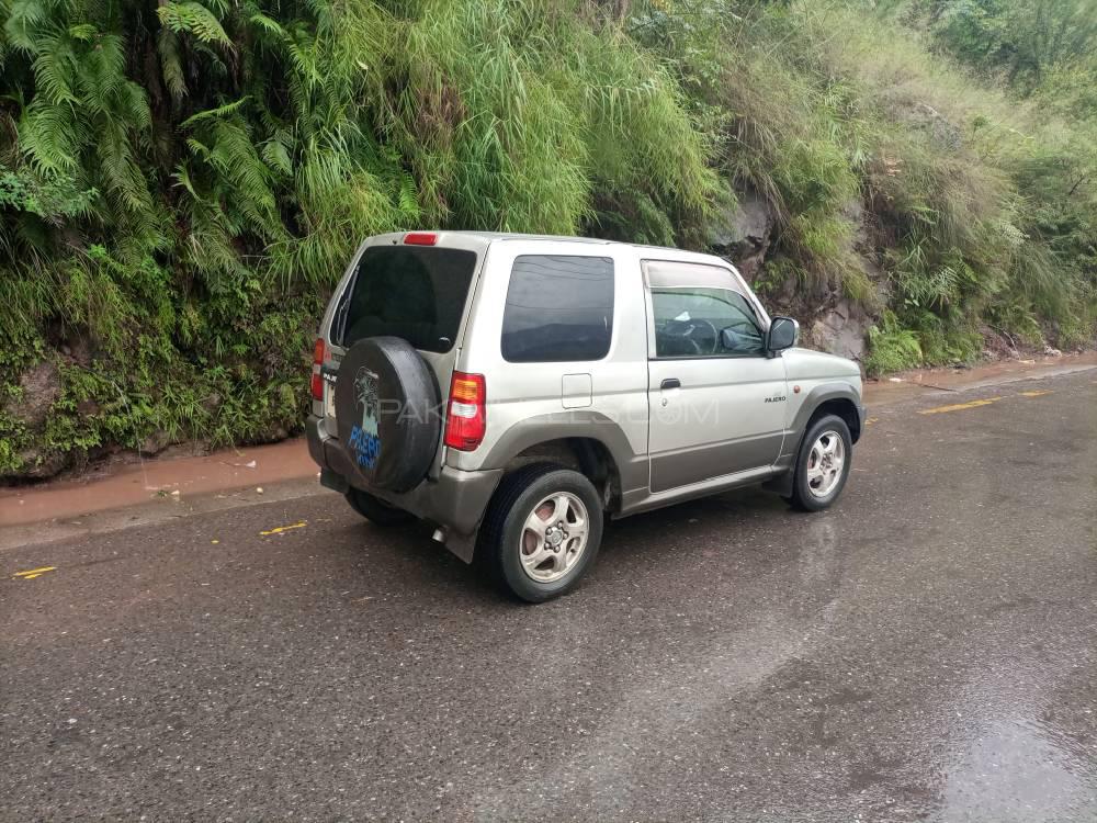 Mitsubishi Pajero Mini 2003 for Sale in Muzaffarabad Mitsubishi Pajero Mini 2003 for Sale in Muzaffarabad Image-2