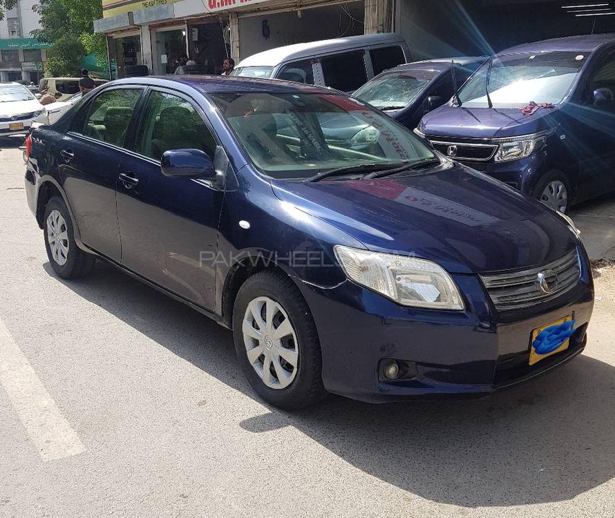 Toyota Corolla Axio 2007 for Sale in Karachi Image-1