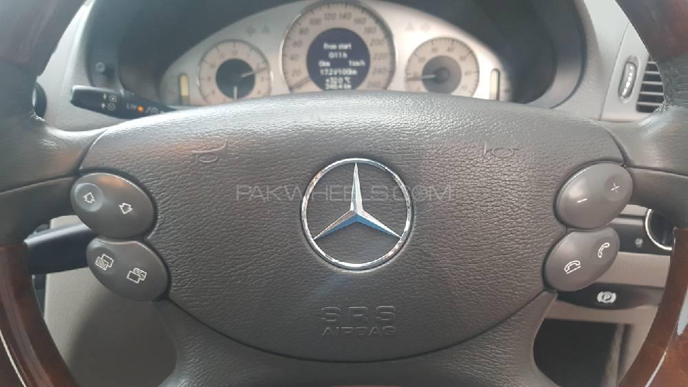 مرسڈیز بینز ای کلاس 2007 for Sale in لاہور مرسڈیز بینز ای کلاس 2007 for Sale in لاہور Image-12