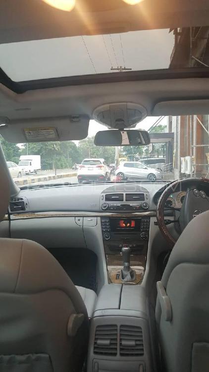 مرسڈیز بینز ای کلاس 2007 for Sale in لاہور مرسڈیز بینز ای کلاس 2007 for Sale in لاہور Image-18