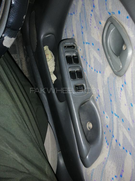 Suzuki Baleno 2005 for Sale in Dera ismail khan Suzuki Baleno 2005 for Sale in Dera ismail khan Image-4