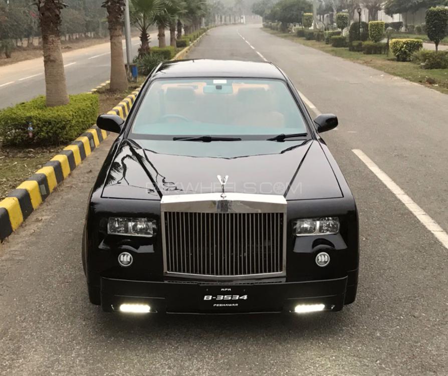 Toyota Crown - 2008  Toyota Crown - 2008  Image-3