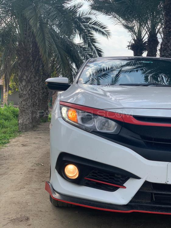 Honda Civic - 2018  Honda Civic - 2018  Image-7