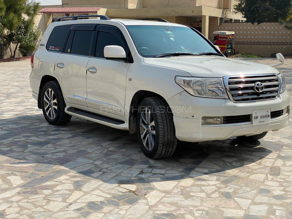 Toyota Land Cruiser 2010 for Sale in Peshawar Toyota Land Cruiser 2010 for Sale in Peshawar Image-2
