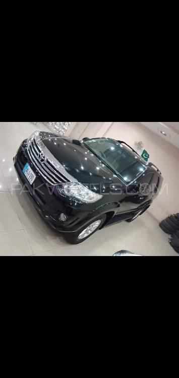 Toyota Fortuner 2014 for Sale in Mian Wali Image-1
