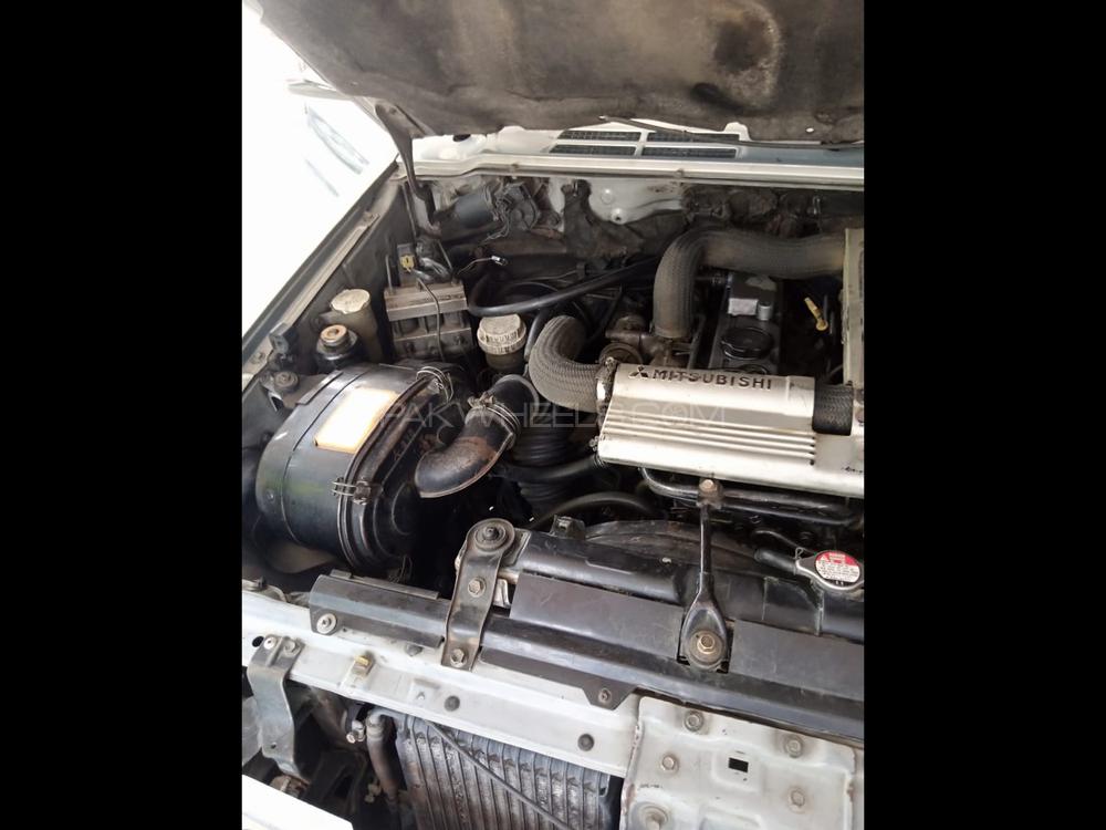 Mitsubishi Pajero 1994 for Sale in Jhang Mitsubishi Pajero 1994 for Sale in Jhang Image-5