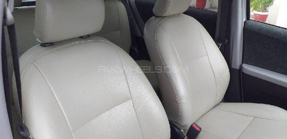 Toyota Vitz 2013 for Sale in Sahiwal Toyota Vitz 2013 for Sale in Sahiwal Image-8