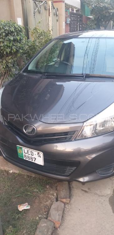 Toyota Vitz 2011 for Sale in Lahore Toyota Vitz 2011 for Sale in Lahore Image-4