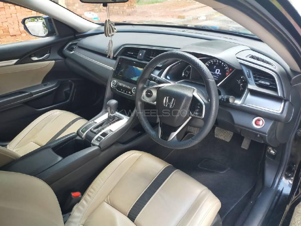 Honda Civic 2017 for Sale in Bahawalnagar Image-1