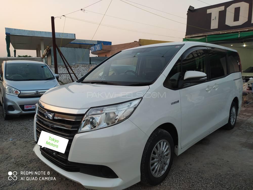 Toyota Noah 2015 for Sale in Peshawar Toyota Noah 2015 for Sale in Peshawar Image-6