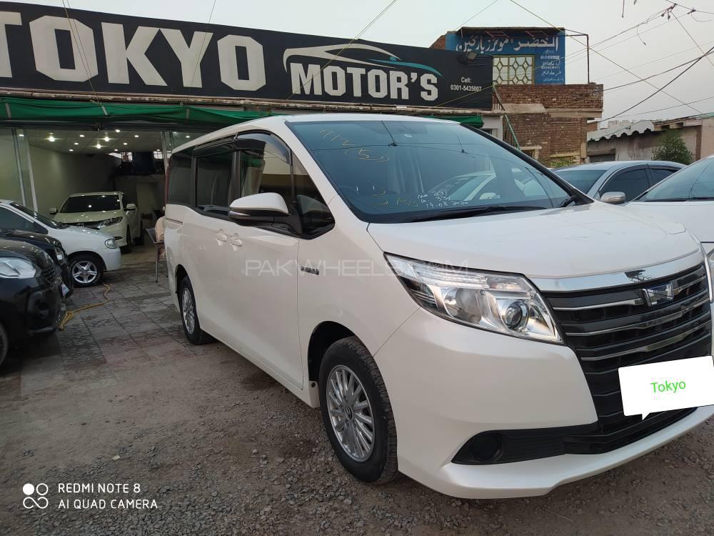 Toyota Noah 2015 for Sale in Peshawar Toyota Noah 2015 for Sale in Peshawar Image-4