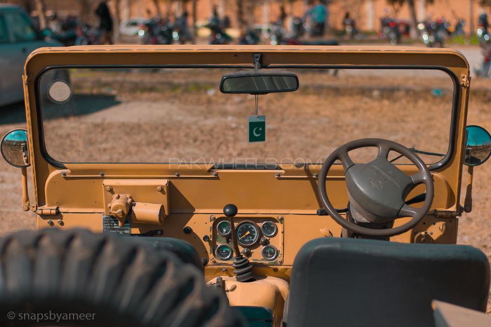 Toyota Will - 1950  Toyota Will - 1950  Image-4