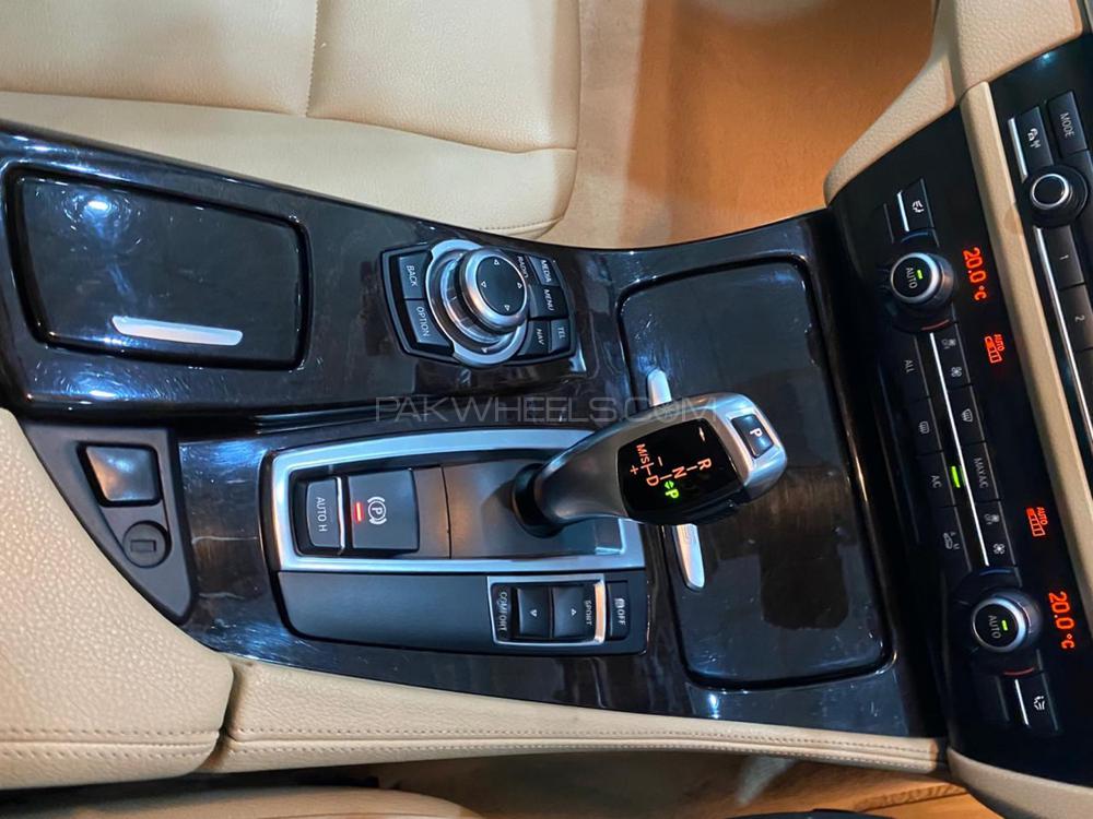 بی ایم ڈبلیو 5 سیریز 2013 for Sale in لاہور بی ایم ڈبلیو 5 سیریز 2013 for Sale in لاہور Image-12