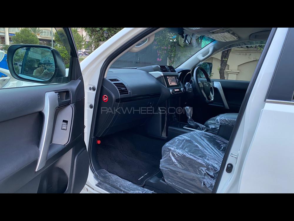 Toyota Prado 2013 for Sale in Islamabad Toyota Prado 2013 for Sale in Islamabad Image-10