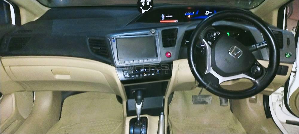 Honda Civic 2014 for Sale in Peshawar Honda Civic 2014 for Sale in Peshawar Image-6