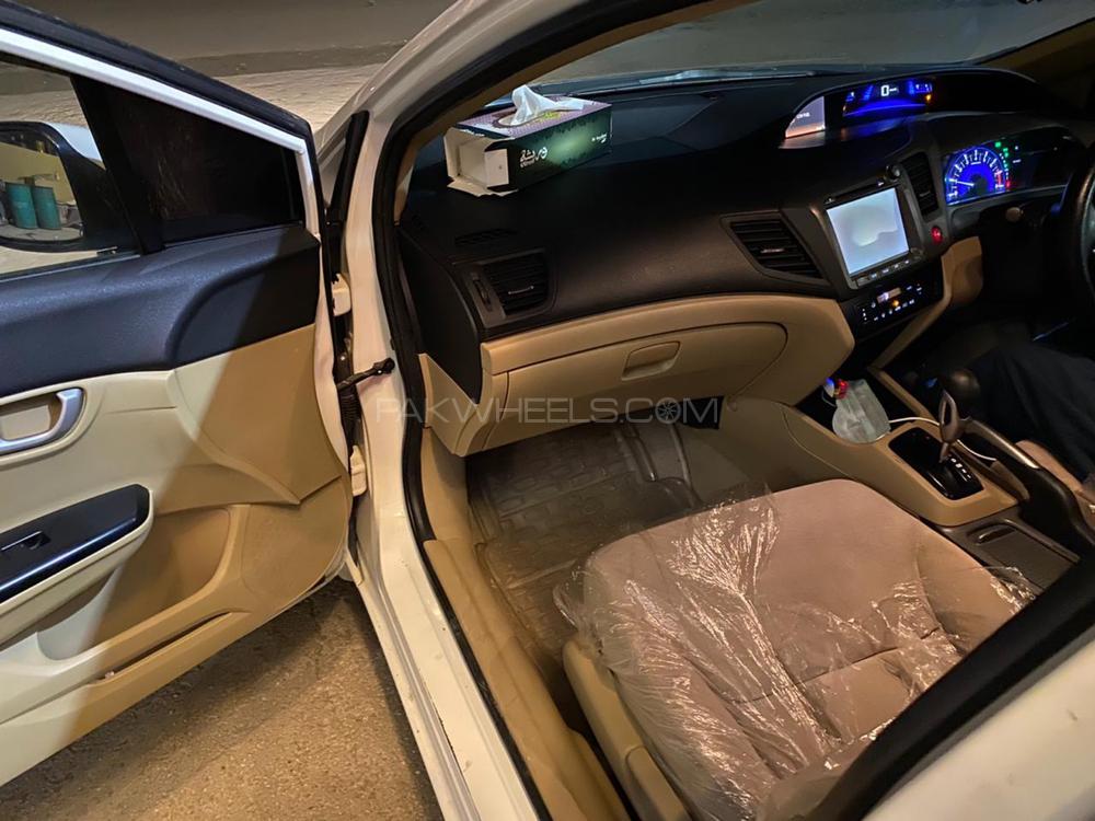 Honda Civic 2013 for Sale in Hyderabad Honda Civic 2013 for Sale in Hyderabad Image-7