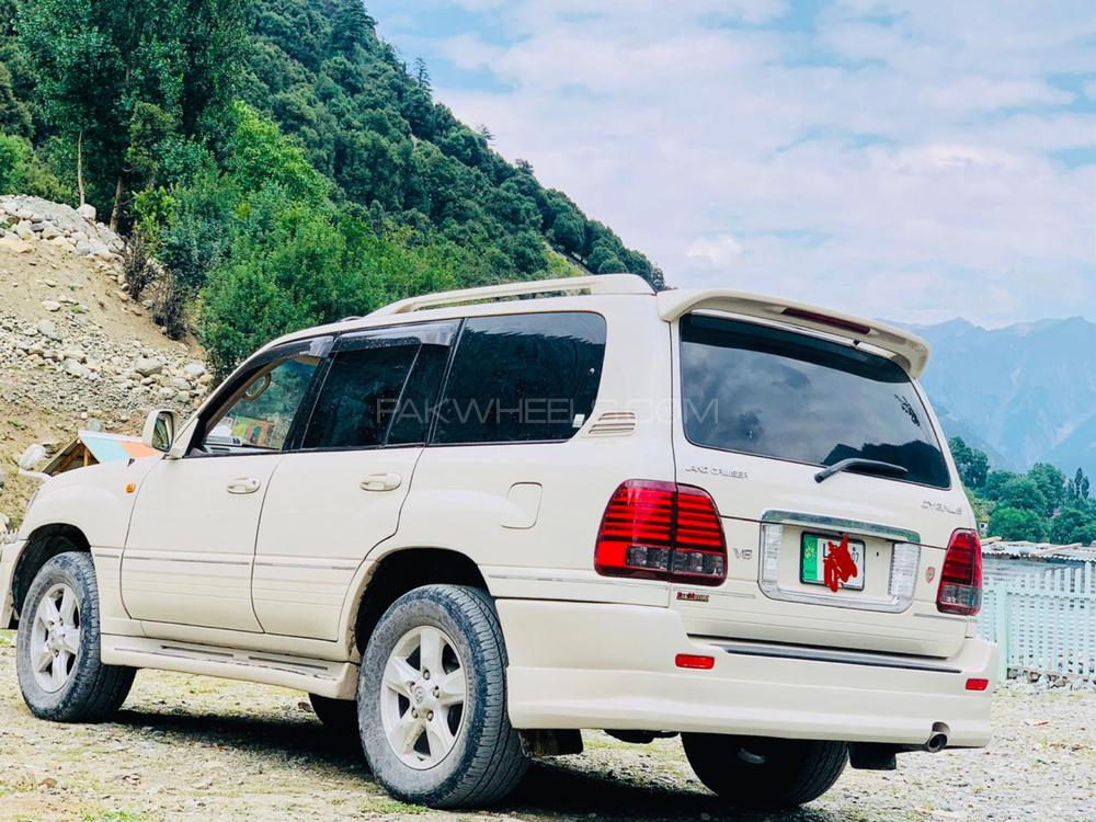 Toyota Land Cruiser 2003 for Sale in Lahore Toyota Land Cruiser 2003 for Sale in Lahore Image-11