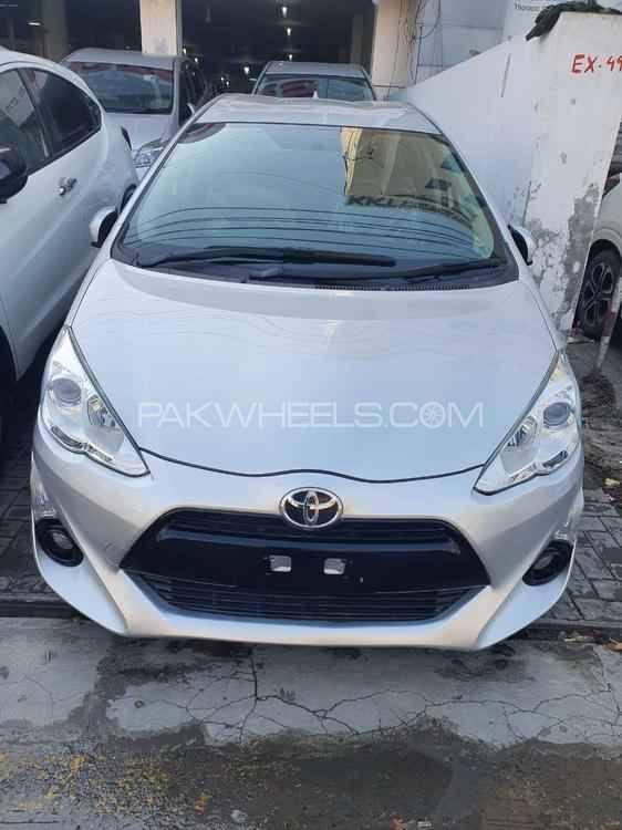 Toyota Aqua 2016 for Sale in Lahore Image-1