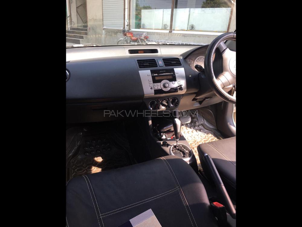 Suzuki Swift 2015 for Sale in Rahim Yar Khan Suzuki Swift 2015 for Sale in Rahim Yar Khan Image-2