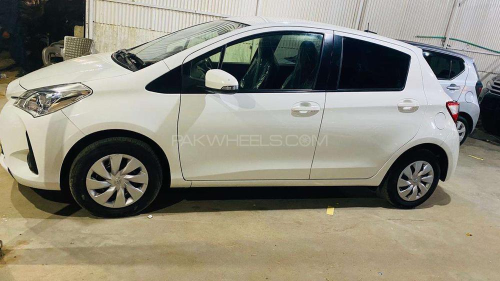 ٹویوٹا ویٹز 2017 for Sale in حیدرآباد ٹویوٹا ویٹز 2017 for Sale in حیدرآباد Image-4