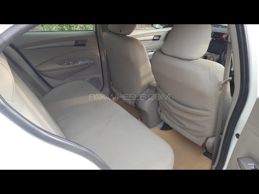 Honda City 2016 for Sale in Hyderabad Honda City 2016 for Sale in Hyderabad Image-15