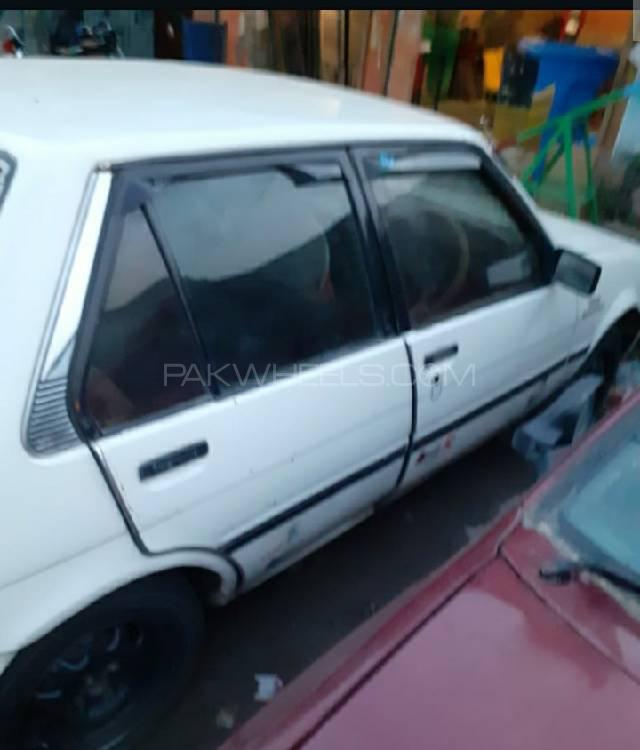 ٹویوٹا کرولا 1986 for Sale in سیالکوٹ Image-1