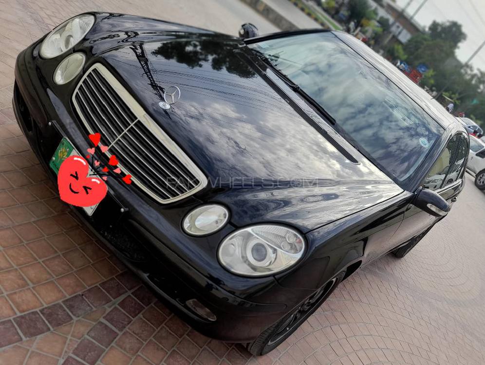 مرسڈیز بینز ای کلاس 2003 for Sale in لاہور مرسڈیز بینز ای کلاس 2003 for Sale in لاہور Image-13