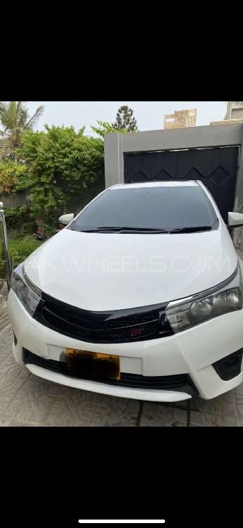 Toyota Corolla 2015 for Sale in Karachi Image-1