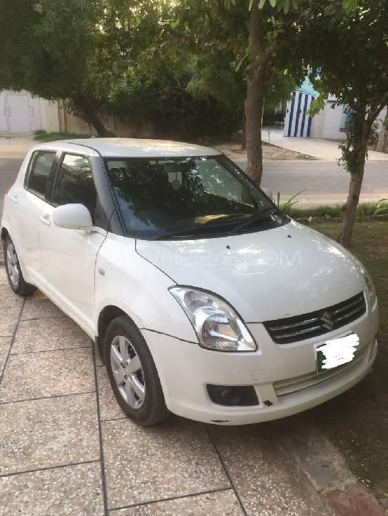 Suzuki Swift 2012 for Sale in Bahawalpur Image-1
