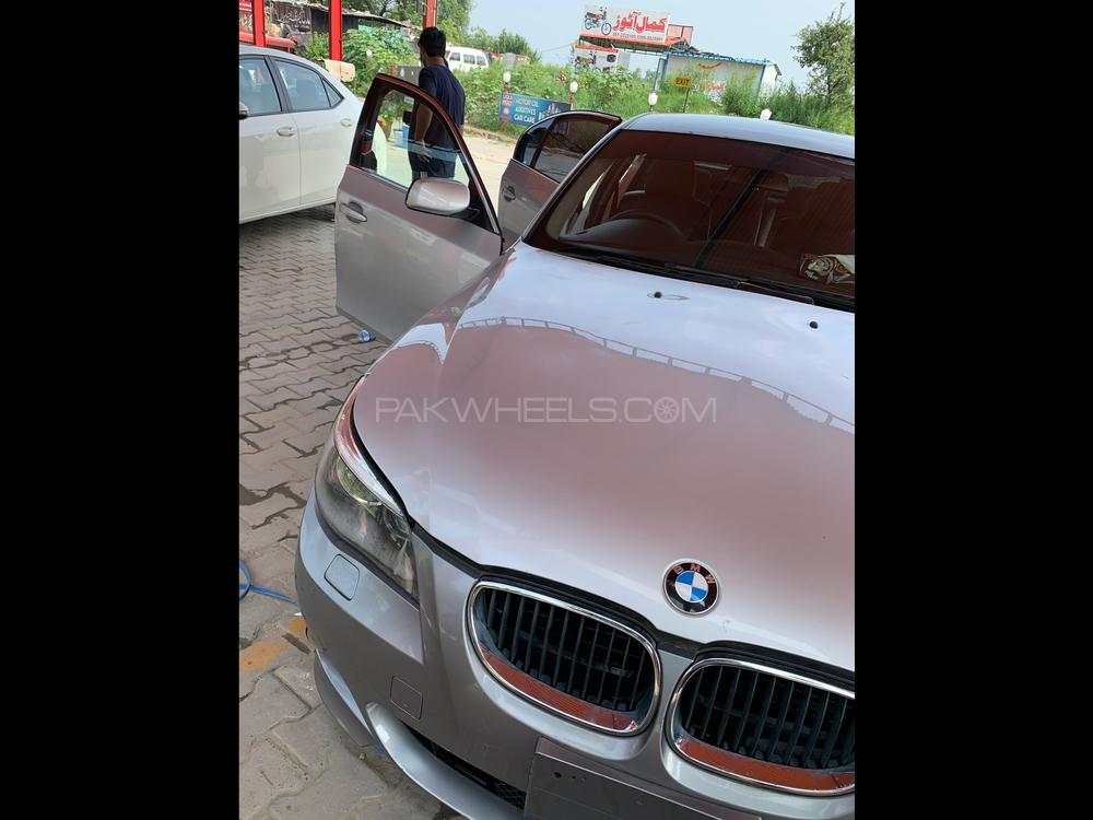 بی ایم ڈبلیو 5 سیریز 2005 for Sale in اسلام آباد بی ایم ڈبلیو 5 سیریز 2005 for Sale in اسلام آباد Image-2