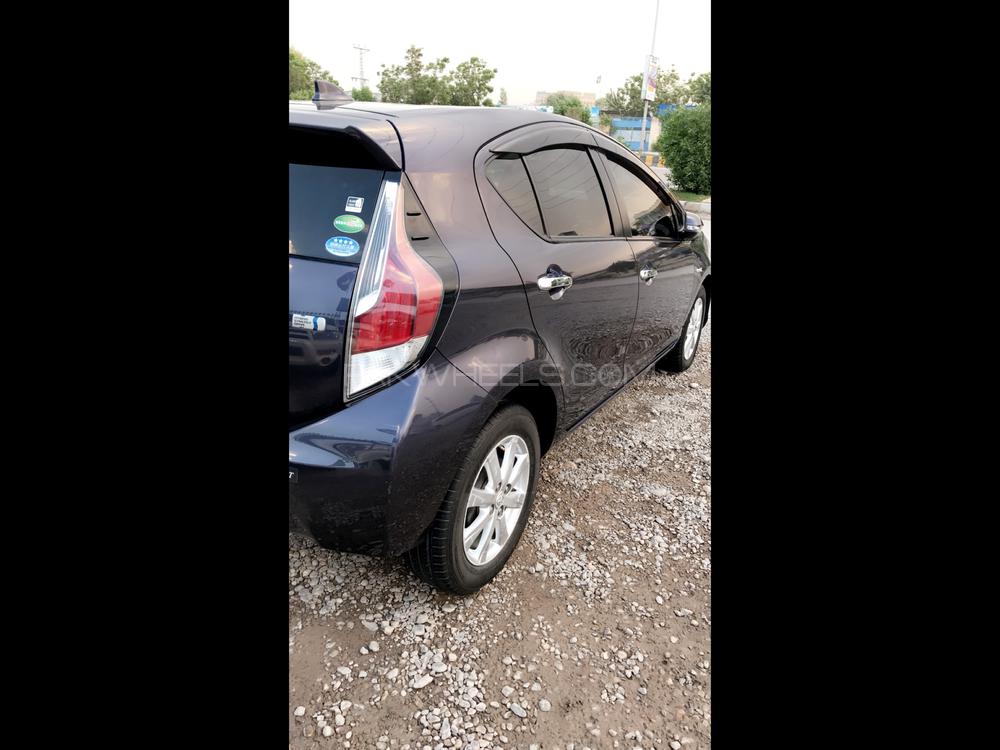 Toyota Aqua 2015 for Sale in Peshawar Image-1