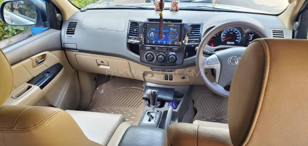Toyota Fortuner 2014 for Sale in Islamabad Toyota Fortuner 2014 for Sale in Islamabad Image-3